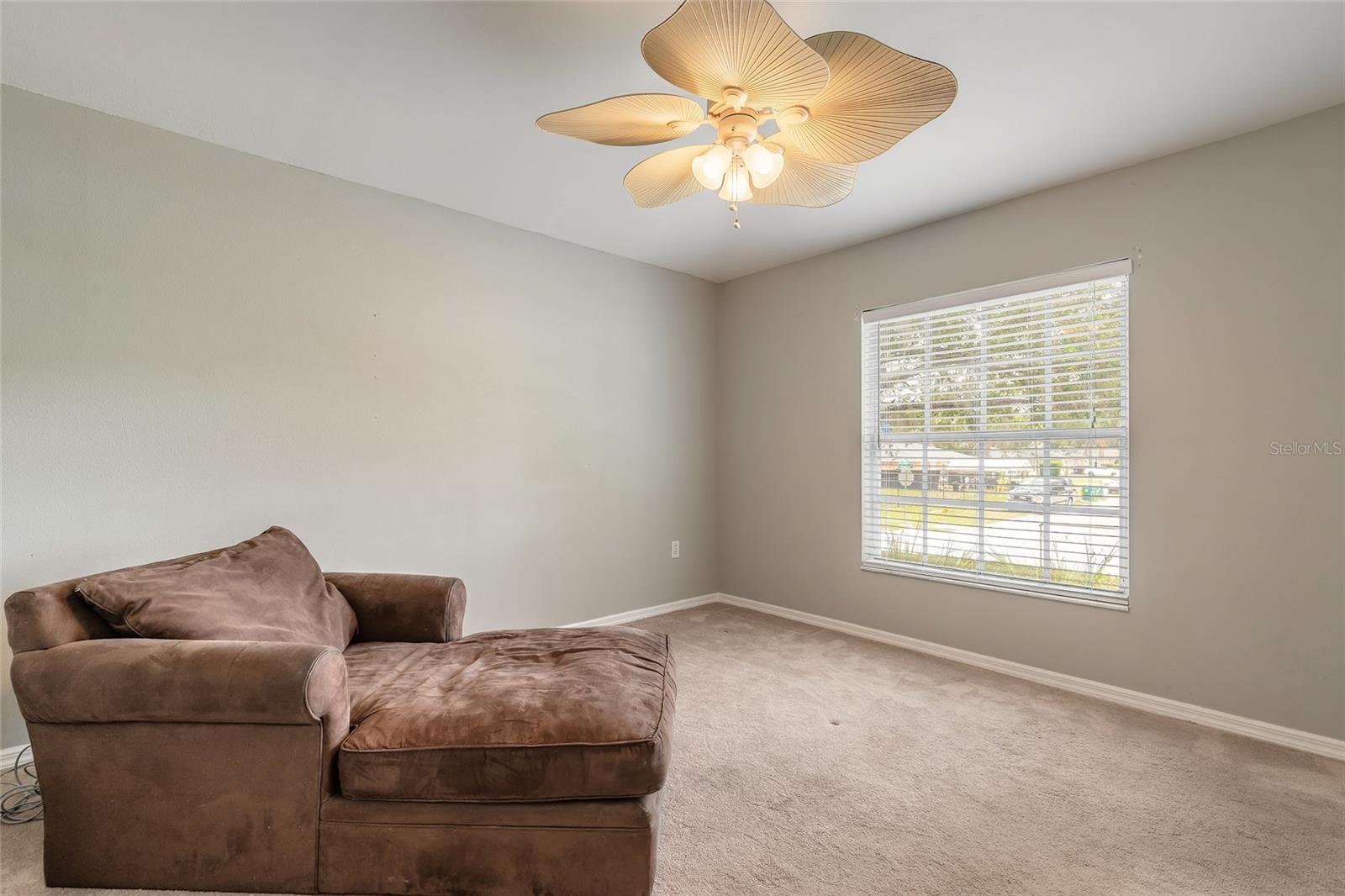 1031 E WALTS AVE, DELAND, FL, 32724