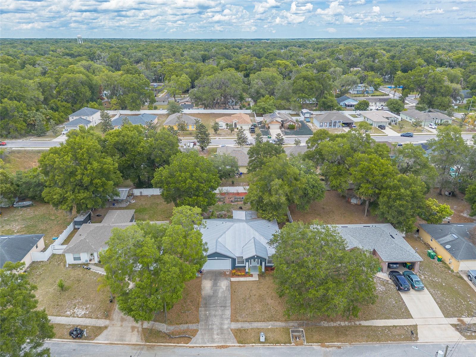 1031 E WALTS AVE, DELAND, FL, 32724