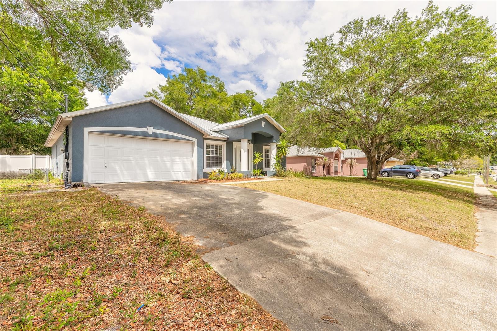 1031 E WALTS AVE, DELAND, FL, 32724