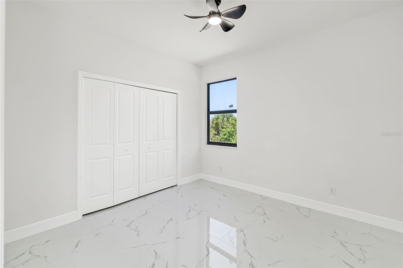 15725 AUTRY CIR, PORT CHARLOTTE, FL, 33981