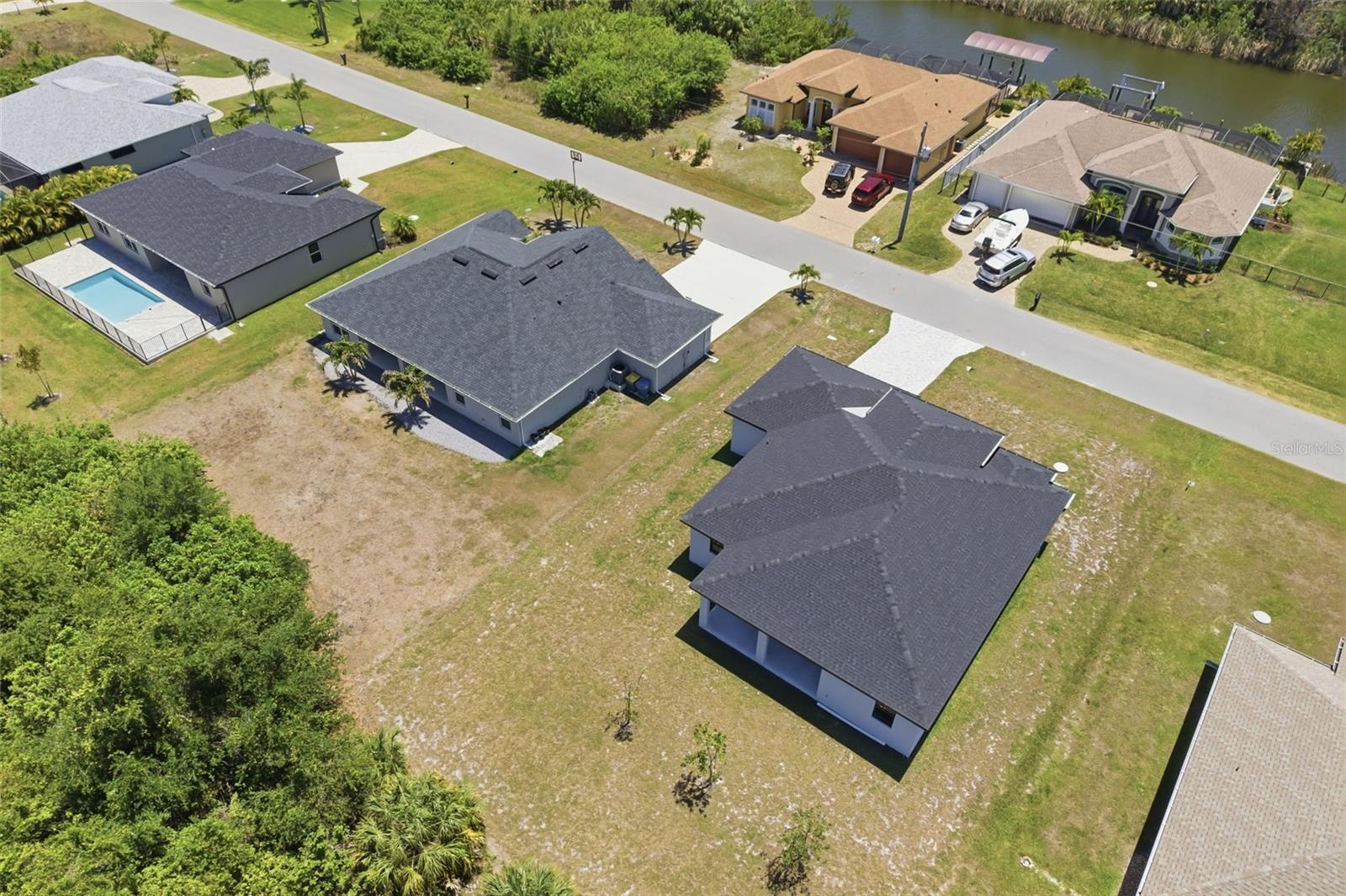 15725 AUTRY CIR, PORT CHARLOTTE, FL, 33981