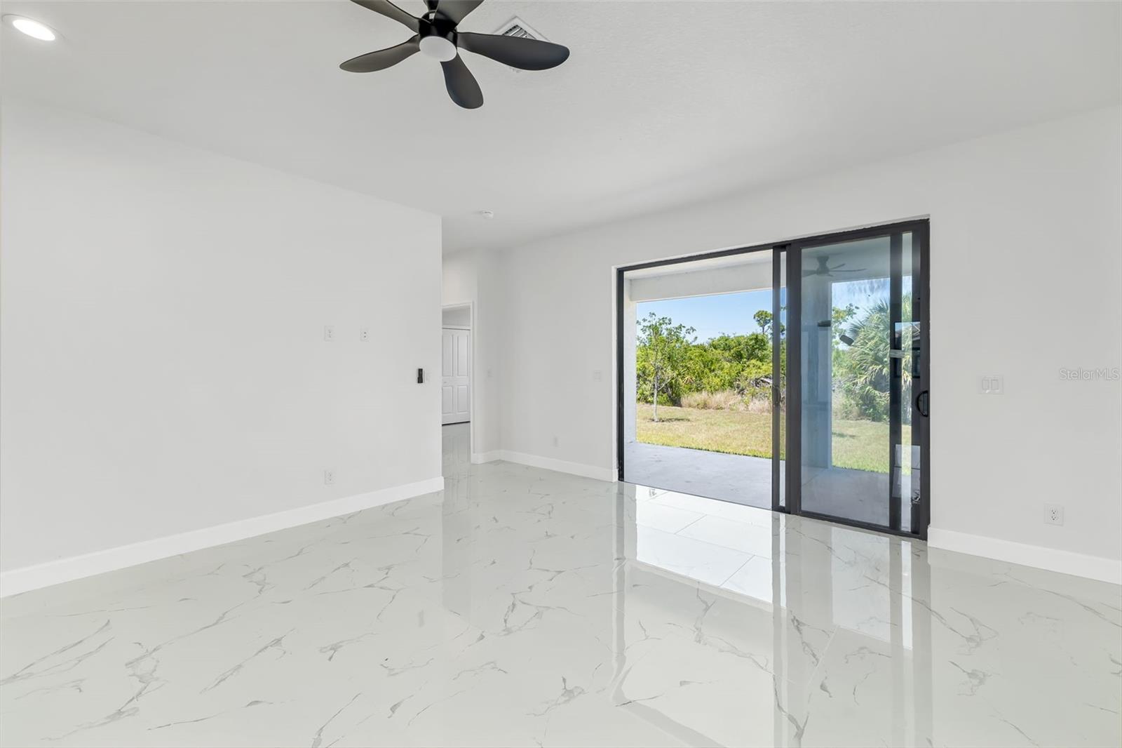 15725 AUTRY CIR, PORT CHARLOTTE, FL, 33981