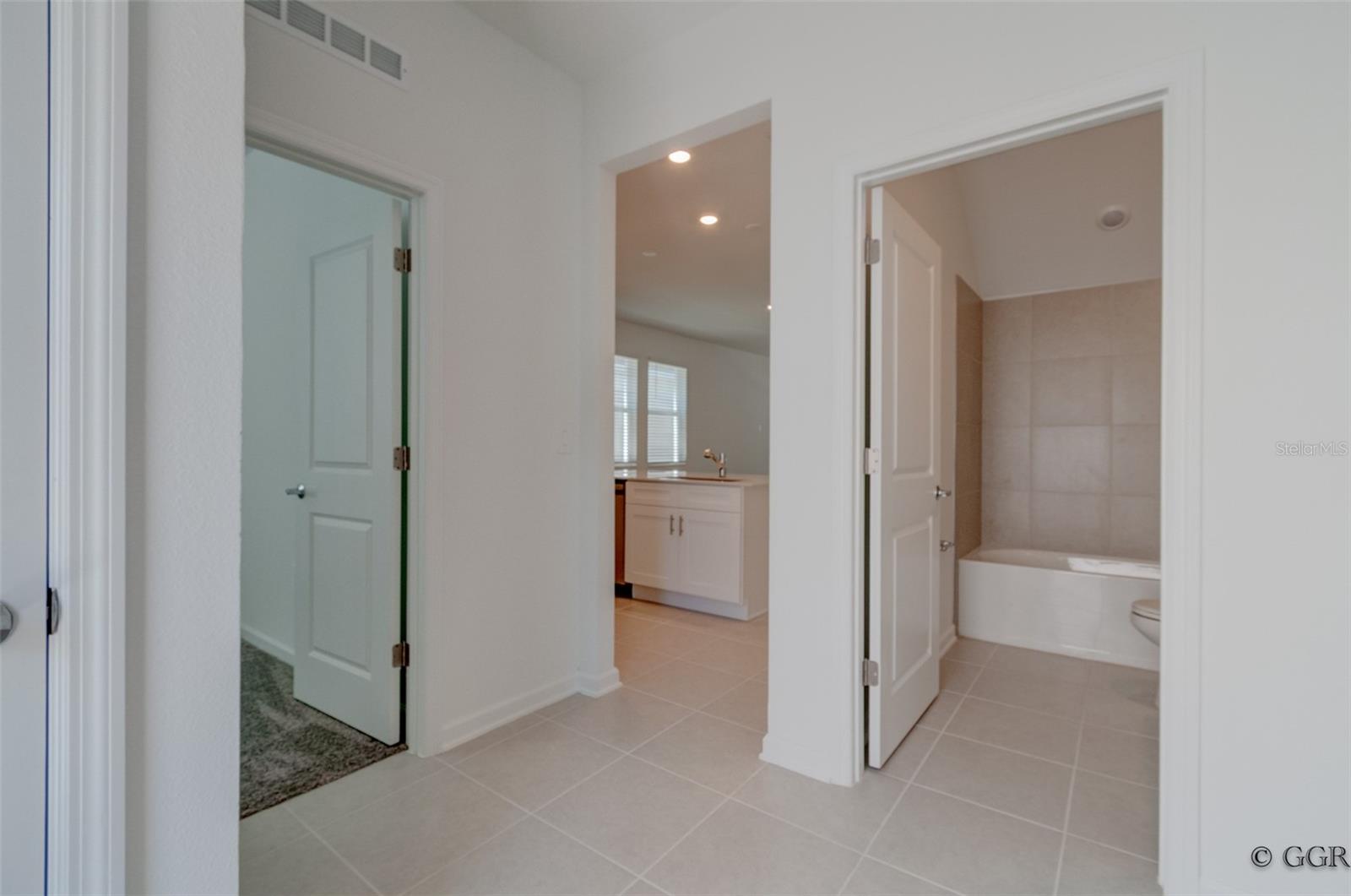 1880 RIDER RAIN LN, APOPKA, FL, 32703