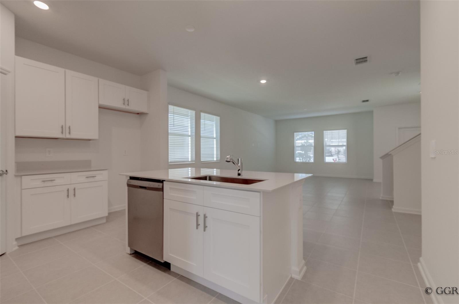 1880 RIDER RAIN LN, APOPKA, FL, 32703