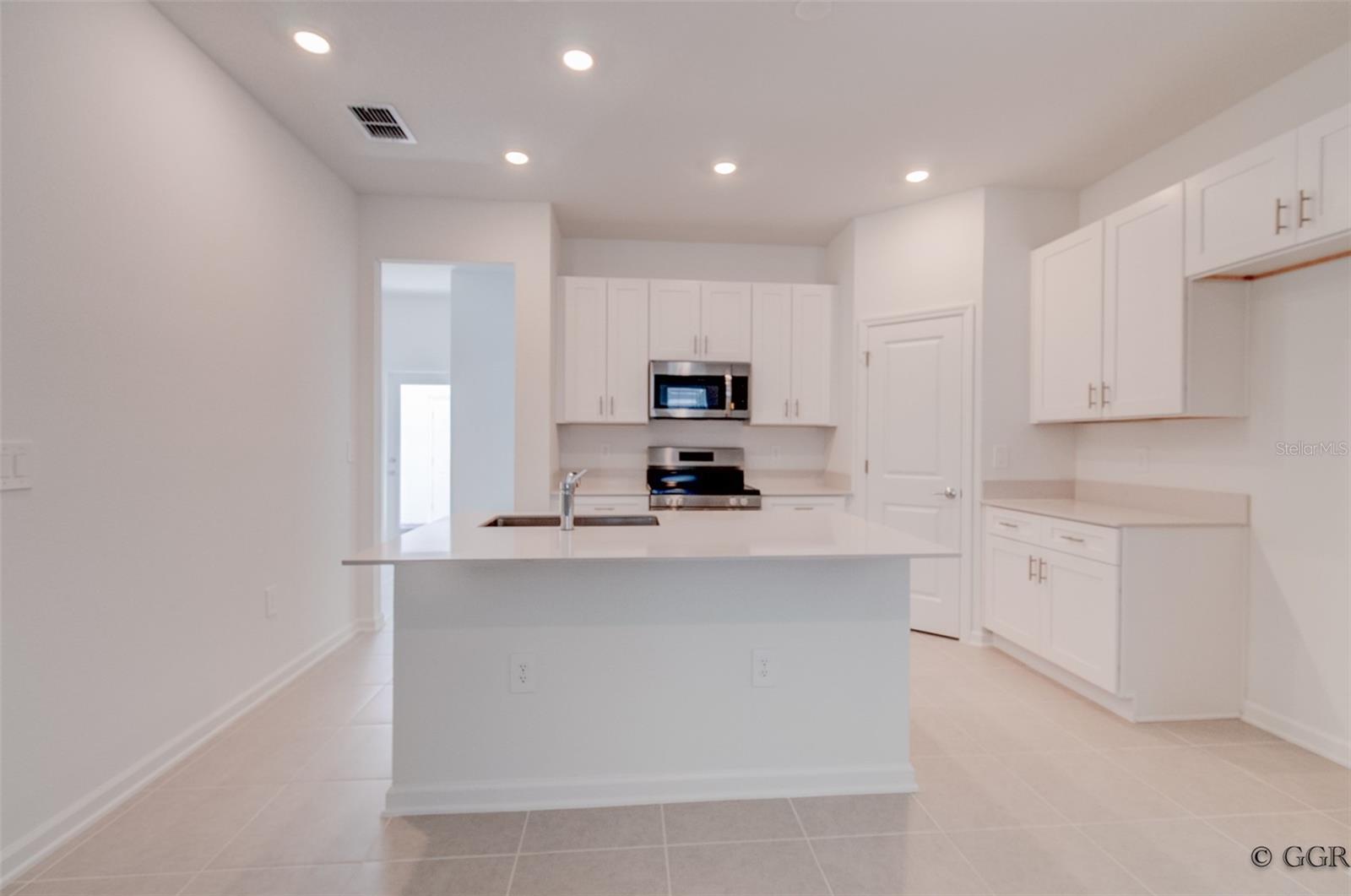 1880 RIDER RAIN LN, APOPKA, FL, 32703