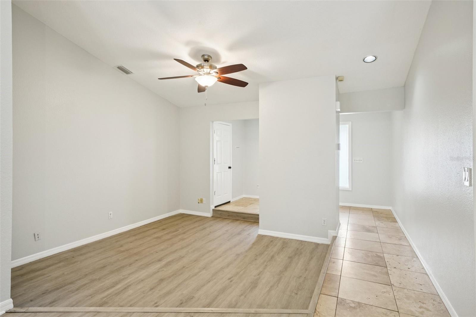 3109 LAKE VALENCIA LN E, PALM HARBOR, FL, 34684