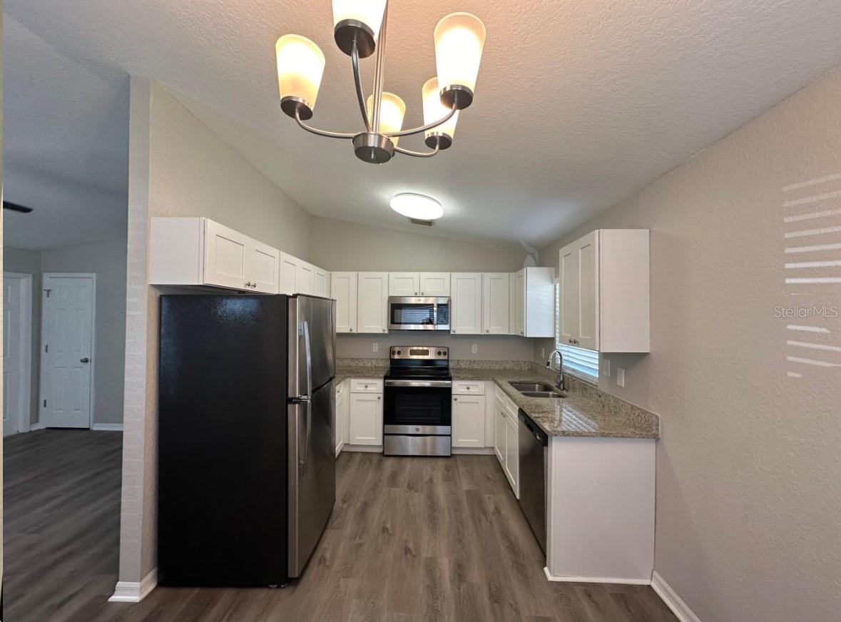 9725 FOX HOLLOW RD, TAMPA, FL, 33647