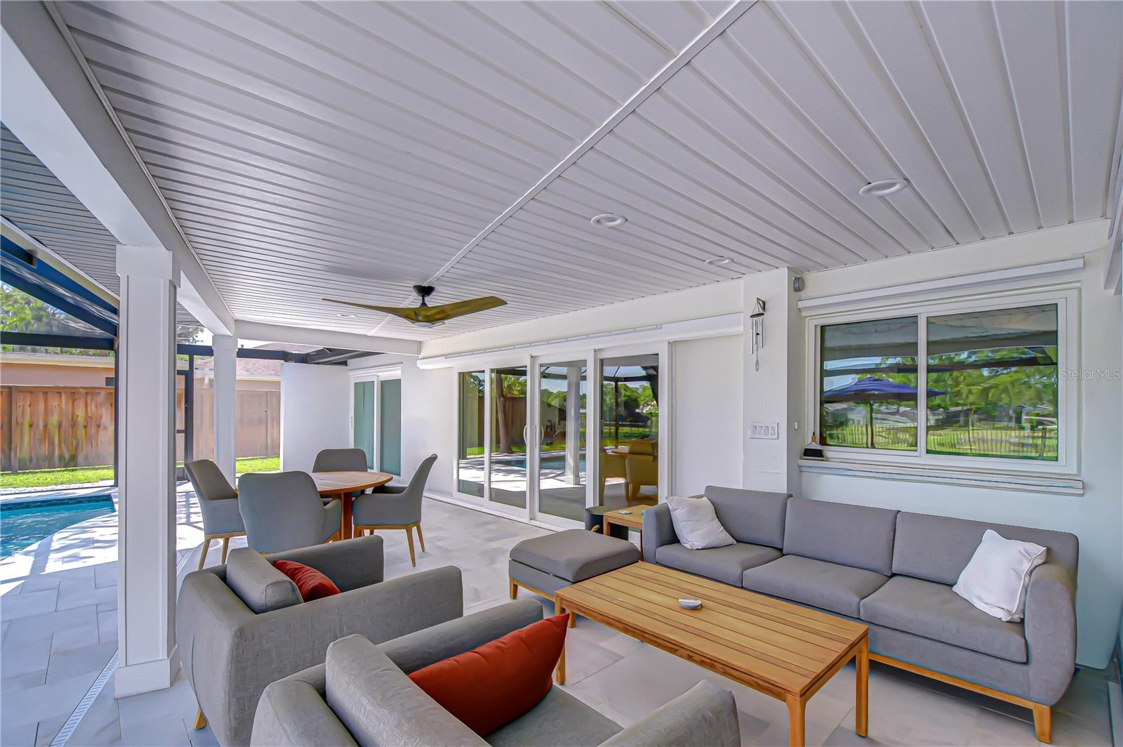 4315 NORTHPARK DR, TAMPA, FL, 33624