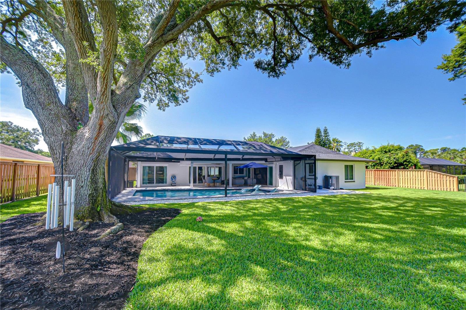 4315 NORTHPARK DR, TAMPA, FL, 33624