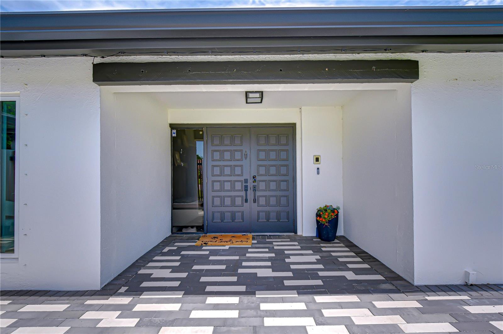 4315 NORTHPARK DR, TAMPA, FL, 33624