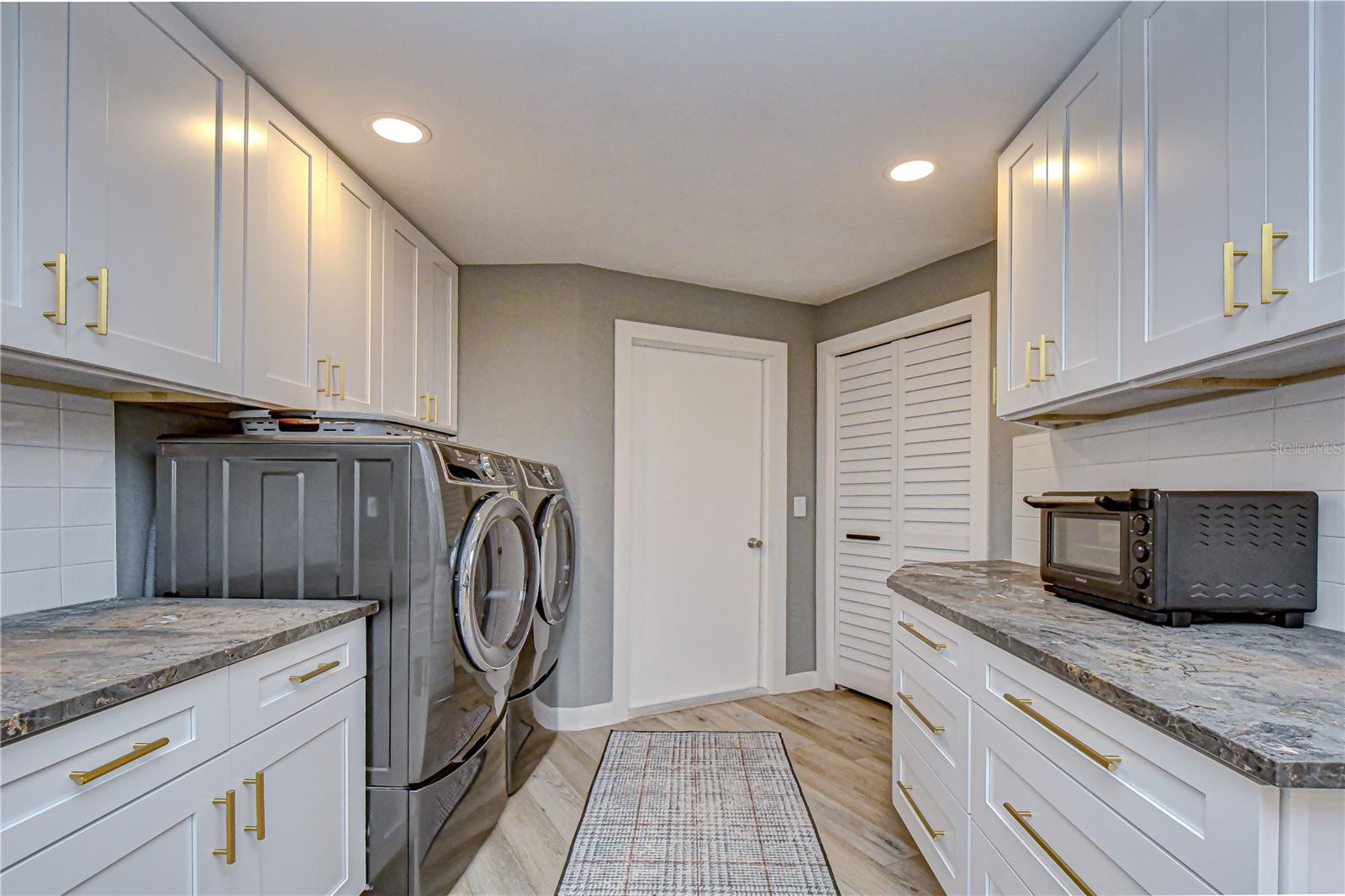 4315 NORTHPARK DR, TAMPA, FL, 33624