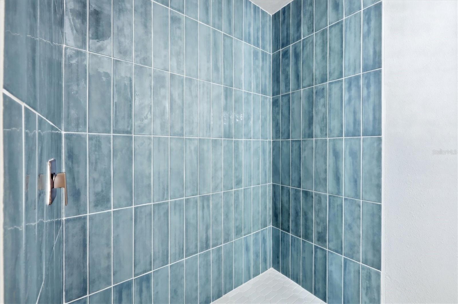 2901 POPLAR ST, SARASOTA, FL, 34237