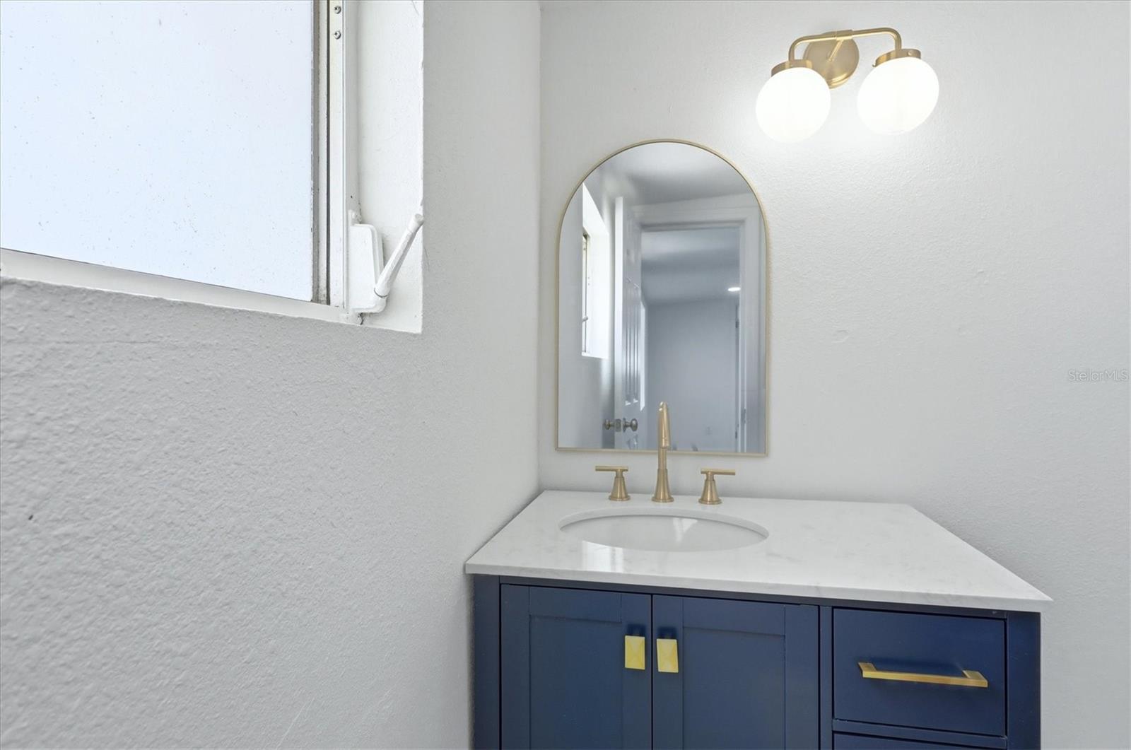 2901 POPLAR ST, SARASOTA, FL, 34237