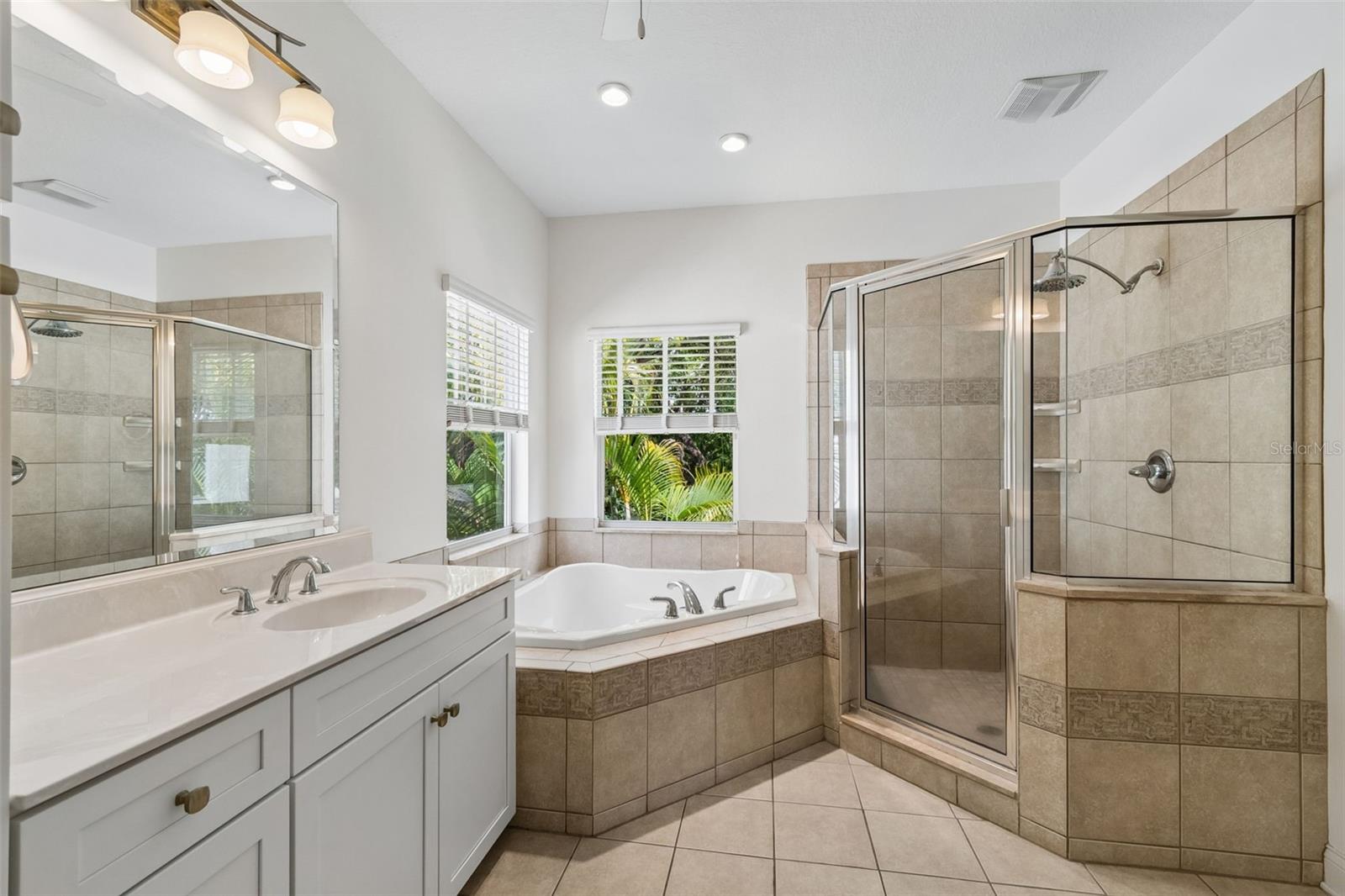 3303 W FIELDER ST, TAMPA, FL, 33611