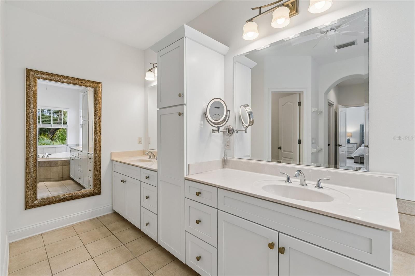 3303 W FIELDER ST, TAMPA, FL, 33611