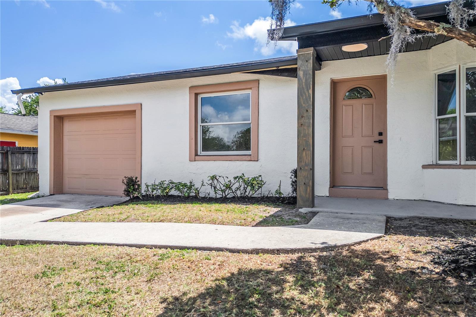 8742 BRACKENWOOD DR, ORLANDO, FL, 32829