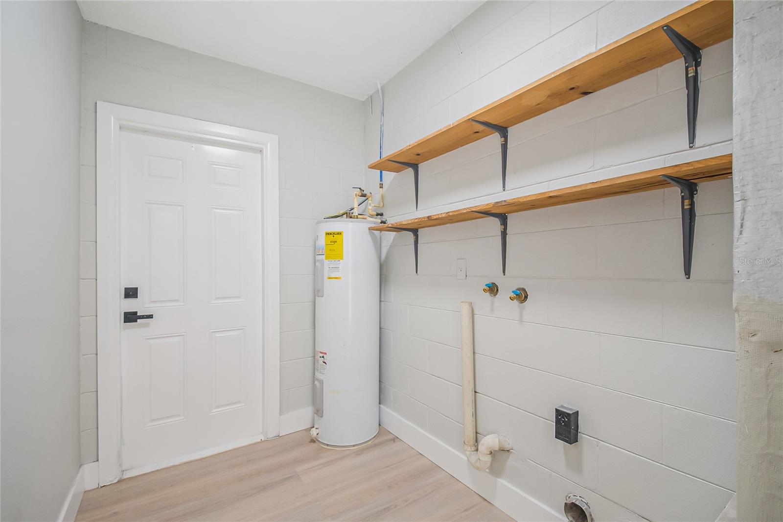 8742 BRACKENWOOD DR, ORLANDO, FL, 32829