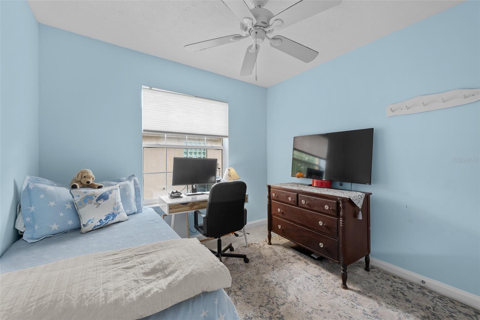 3217 W BAY AVE, TAMPA, FL, 33611