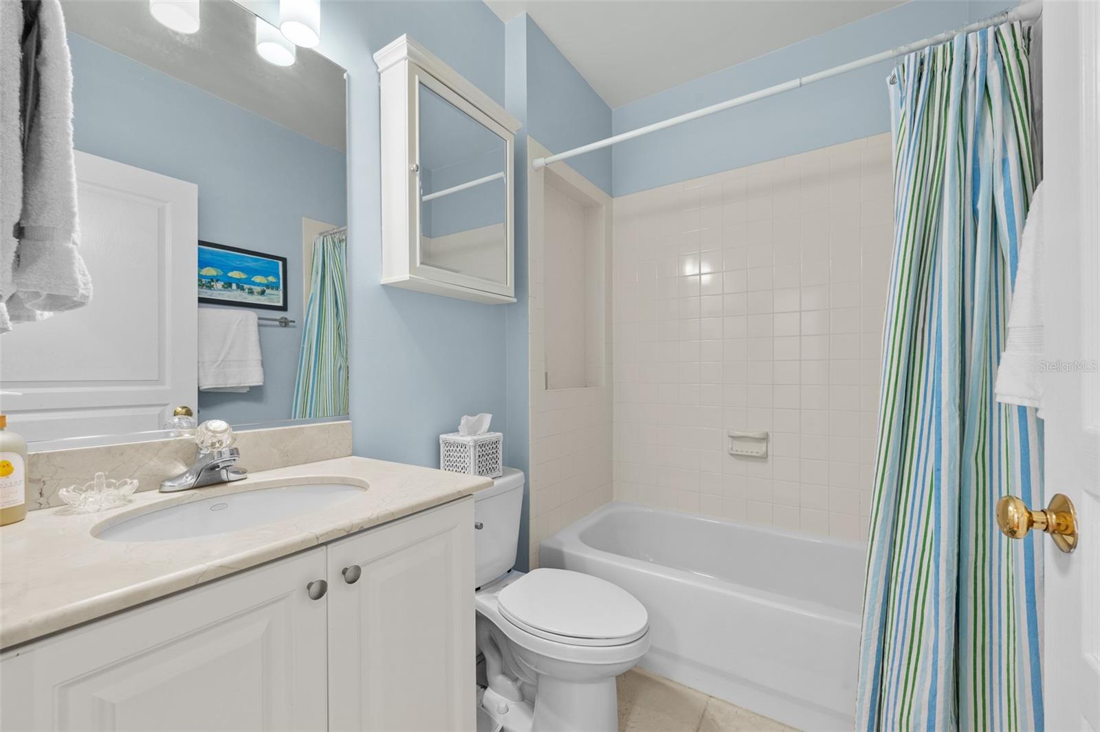 3217 W BAY AVE, TAMPA, FL, 33611