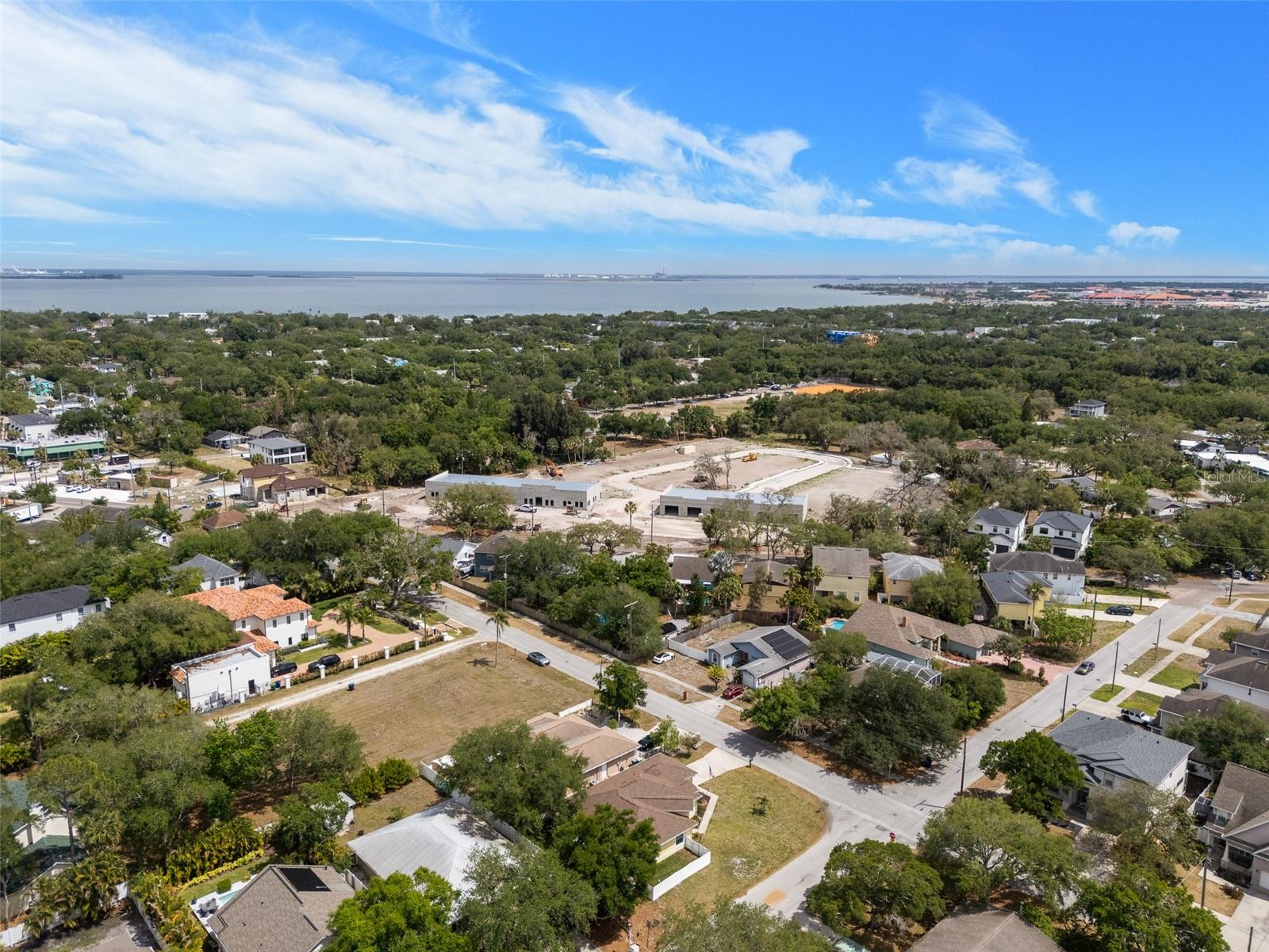 3217 W BAY AVE, TAMPA, FL, 33611