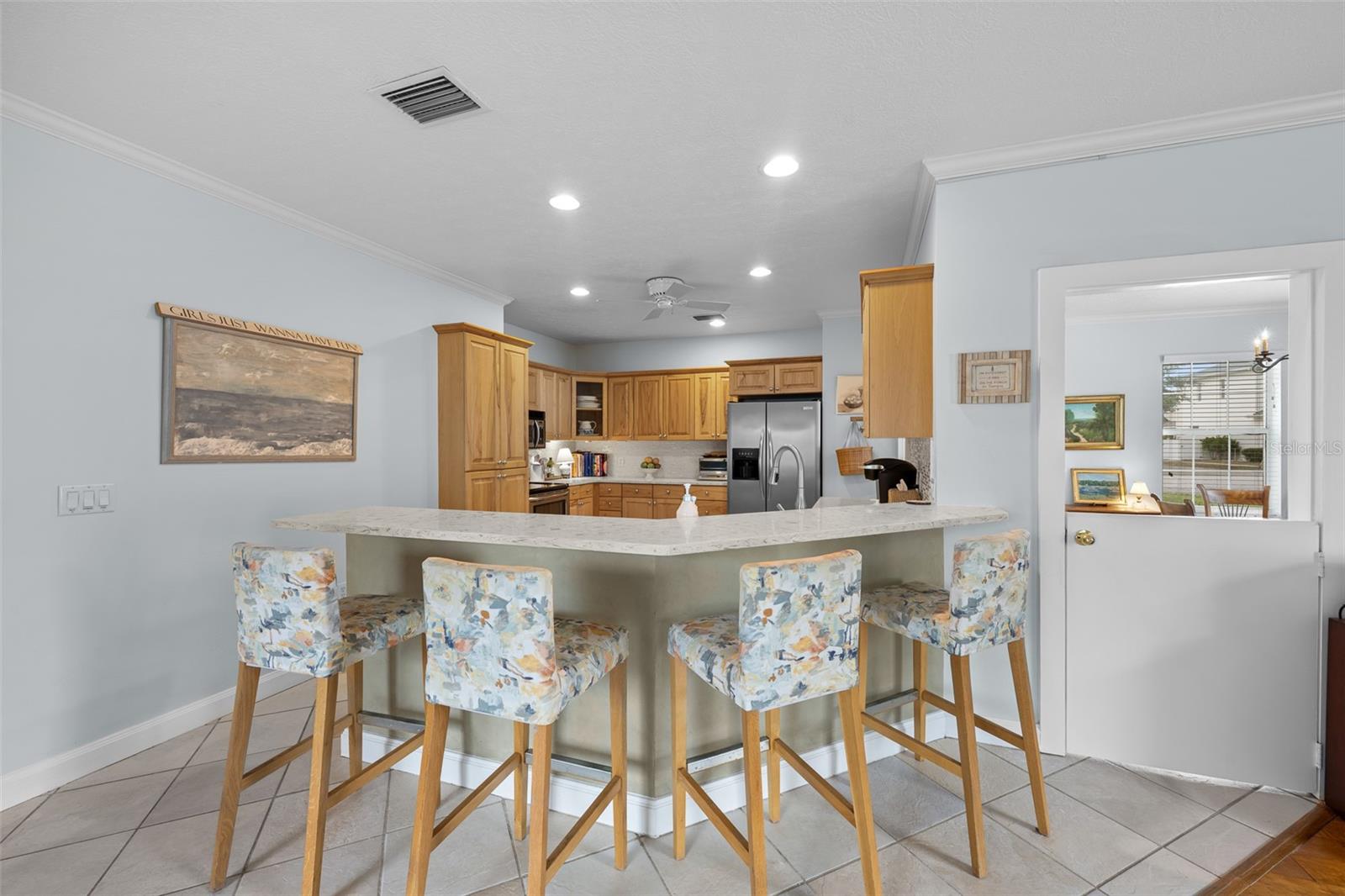 3217 W BAY AVE, TAMPA, FL, 33611