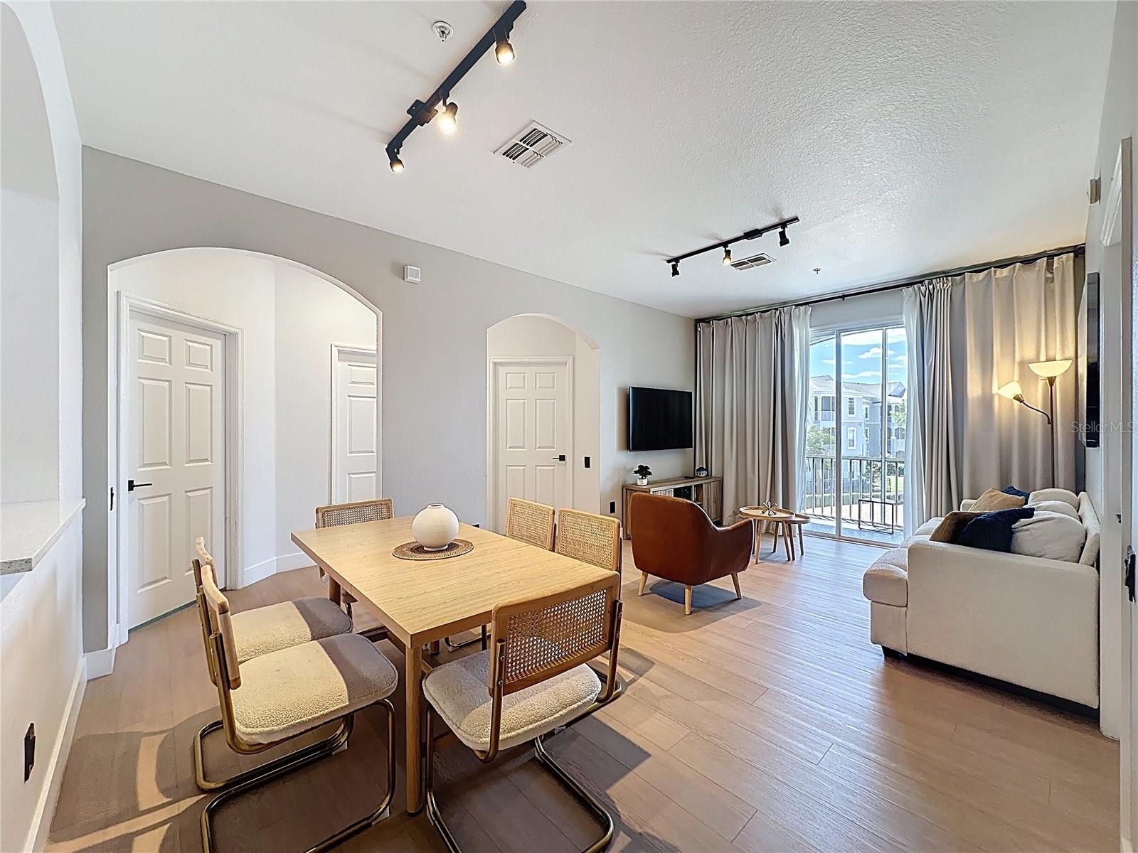 2300 BUTTERFLY PALM WAY #203, KISSIMMEE, FL, 34747