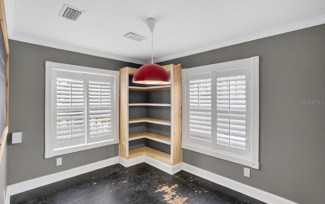 1305 N ARMENIA AVE, TAMPA, FL, 33607