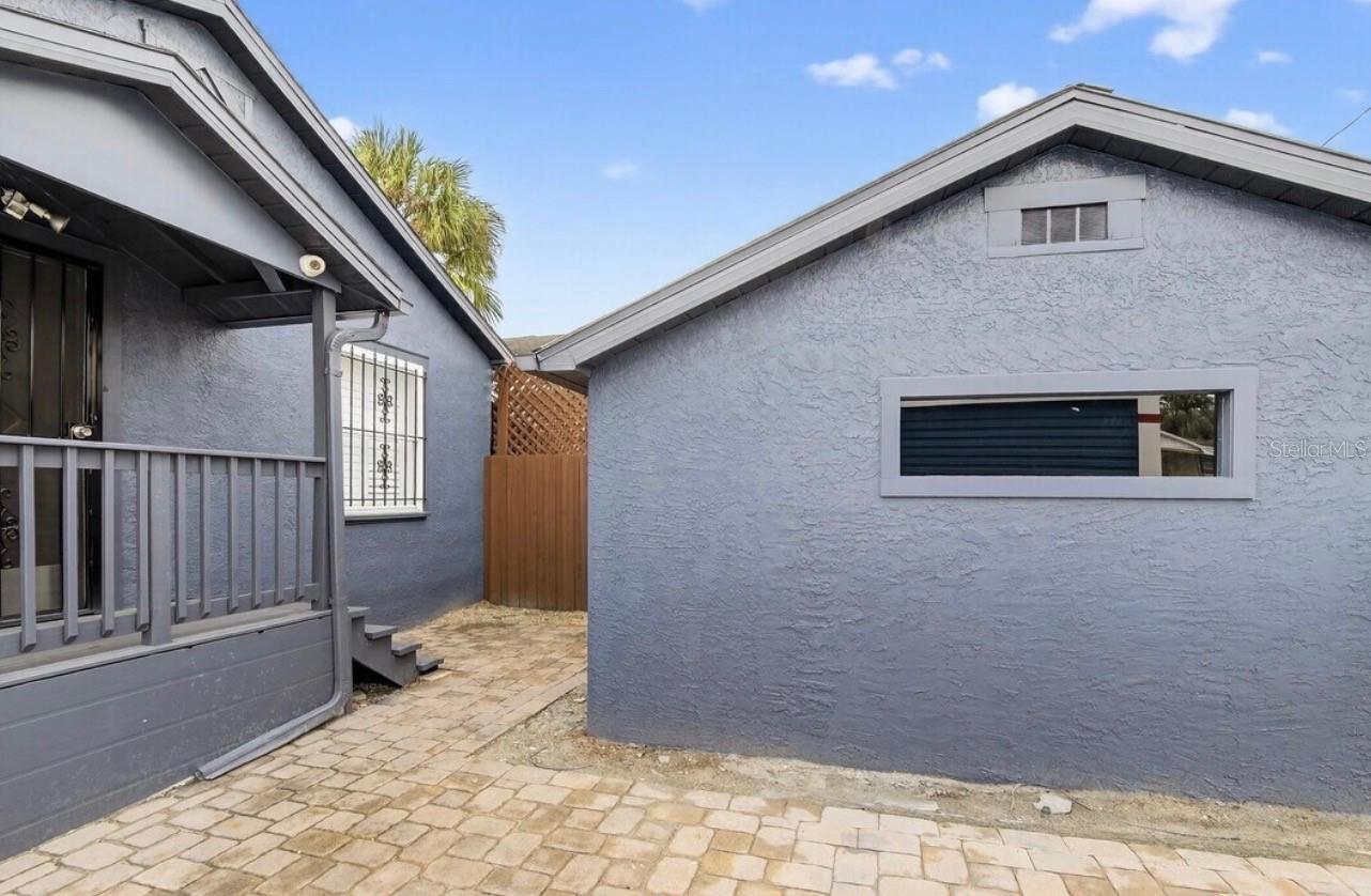 1305 N ARMENIA AVE, TAMPA, FL, 33607