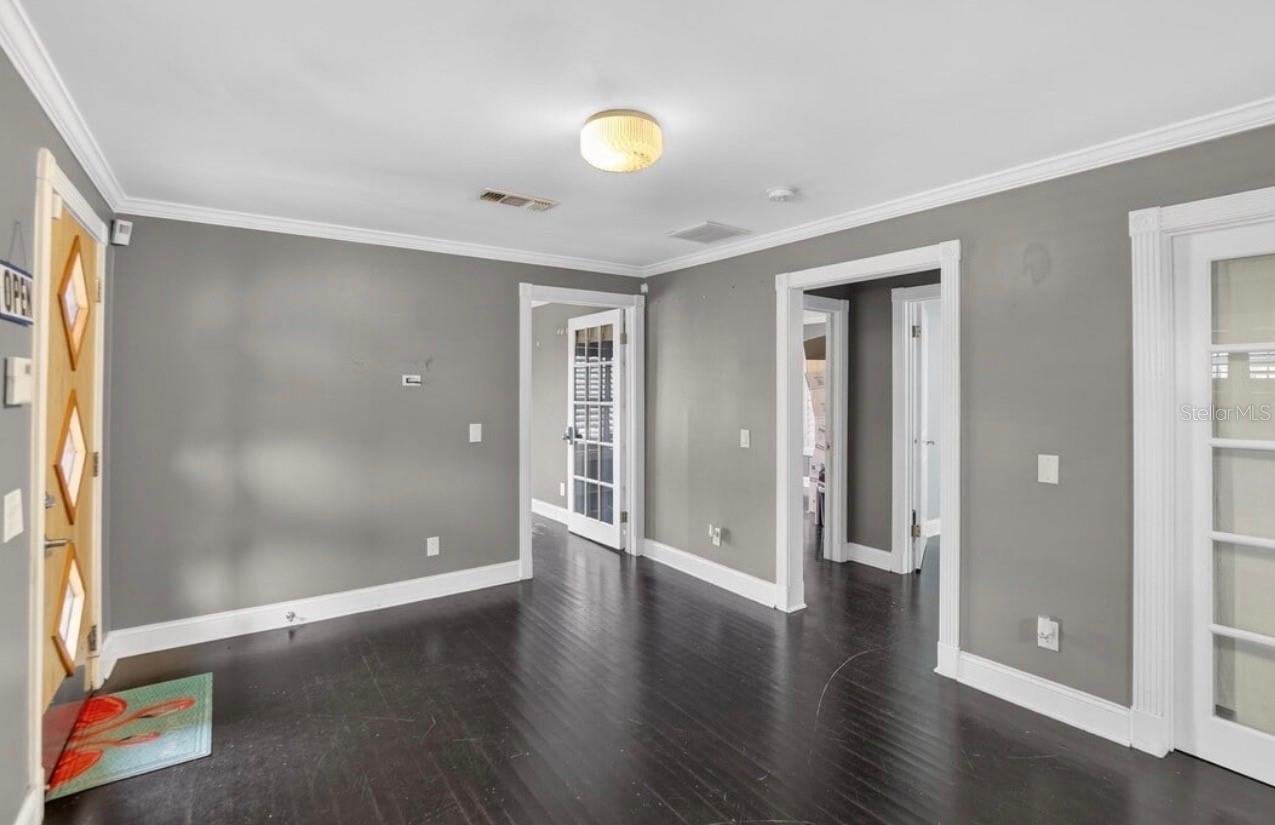 1305 N ARMENIA AVE, TAMPA, FL, 33607