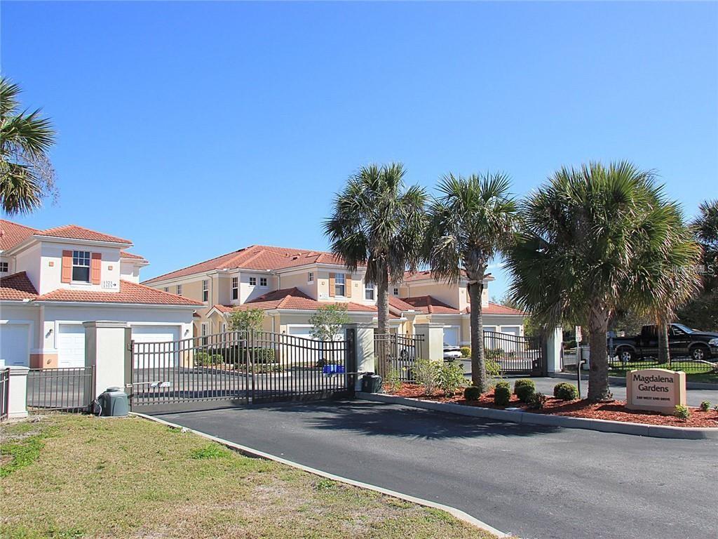 240 W END DR #221, PUNTA GORDA, FL, 33950