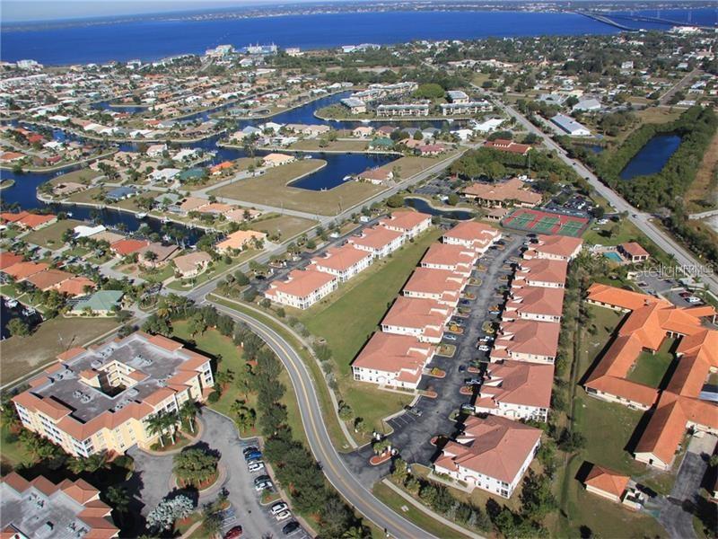 240 W END DR #221, PUNTA GORDA, FL, 33950