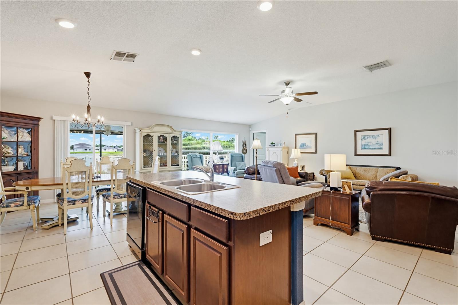 2202 4TH ST SW, RUSKIN, FL, 33570