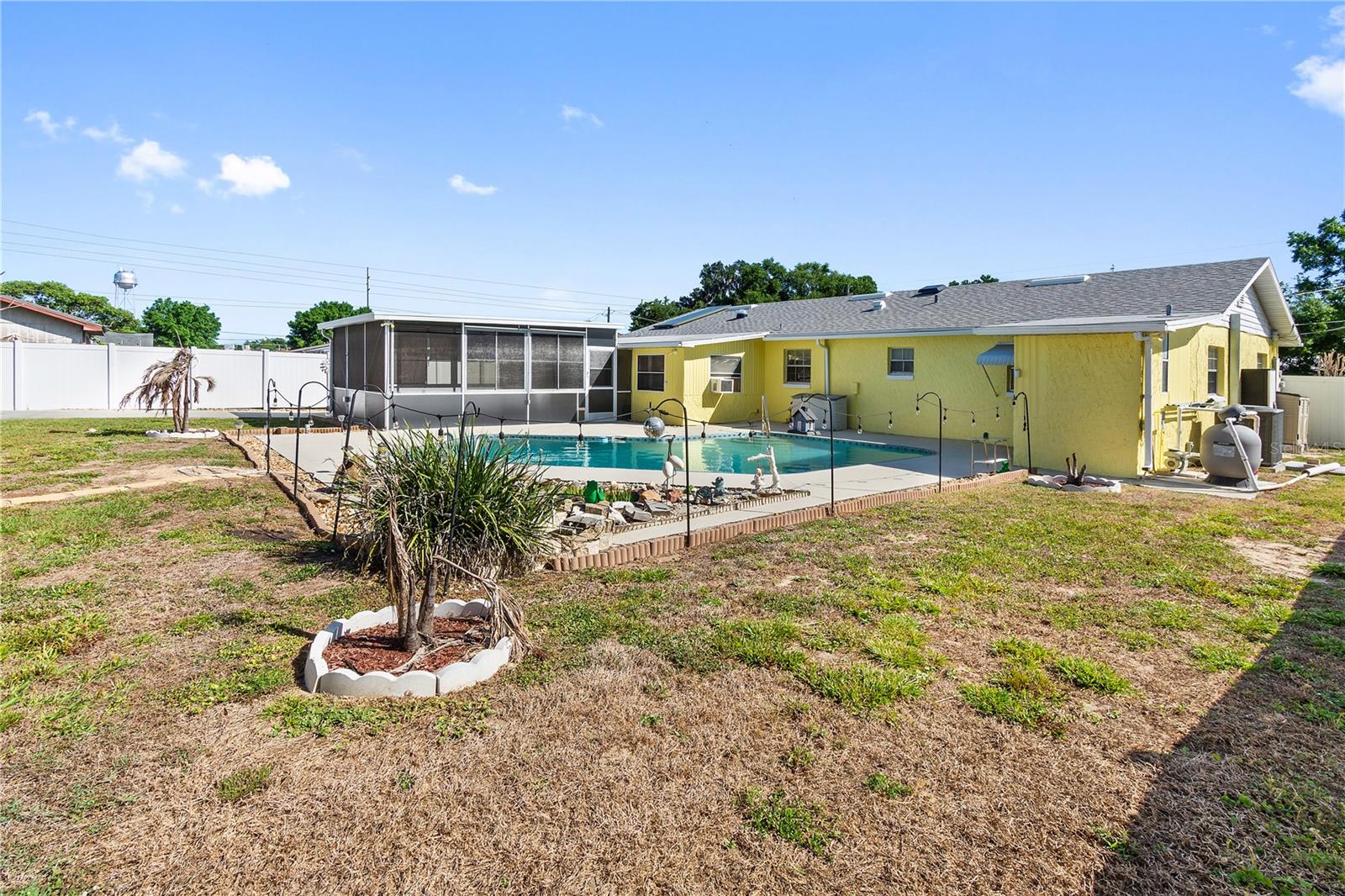 644 E CENTRAL AVE, EAGLE LAKE, FL, 33839