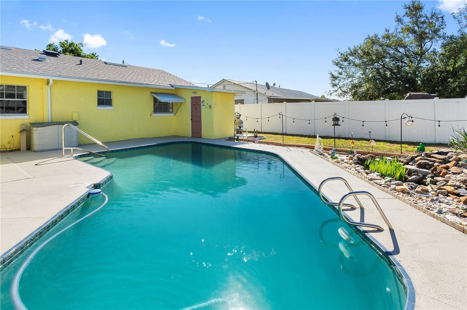 644 E CENTRAL AVE, EAGLE LAKE, FL, 33839