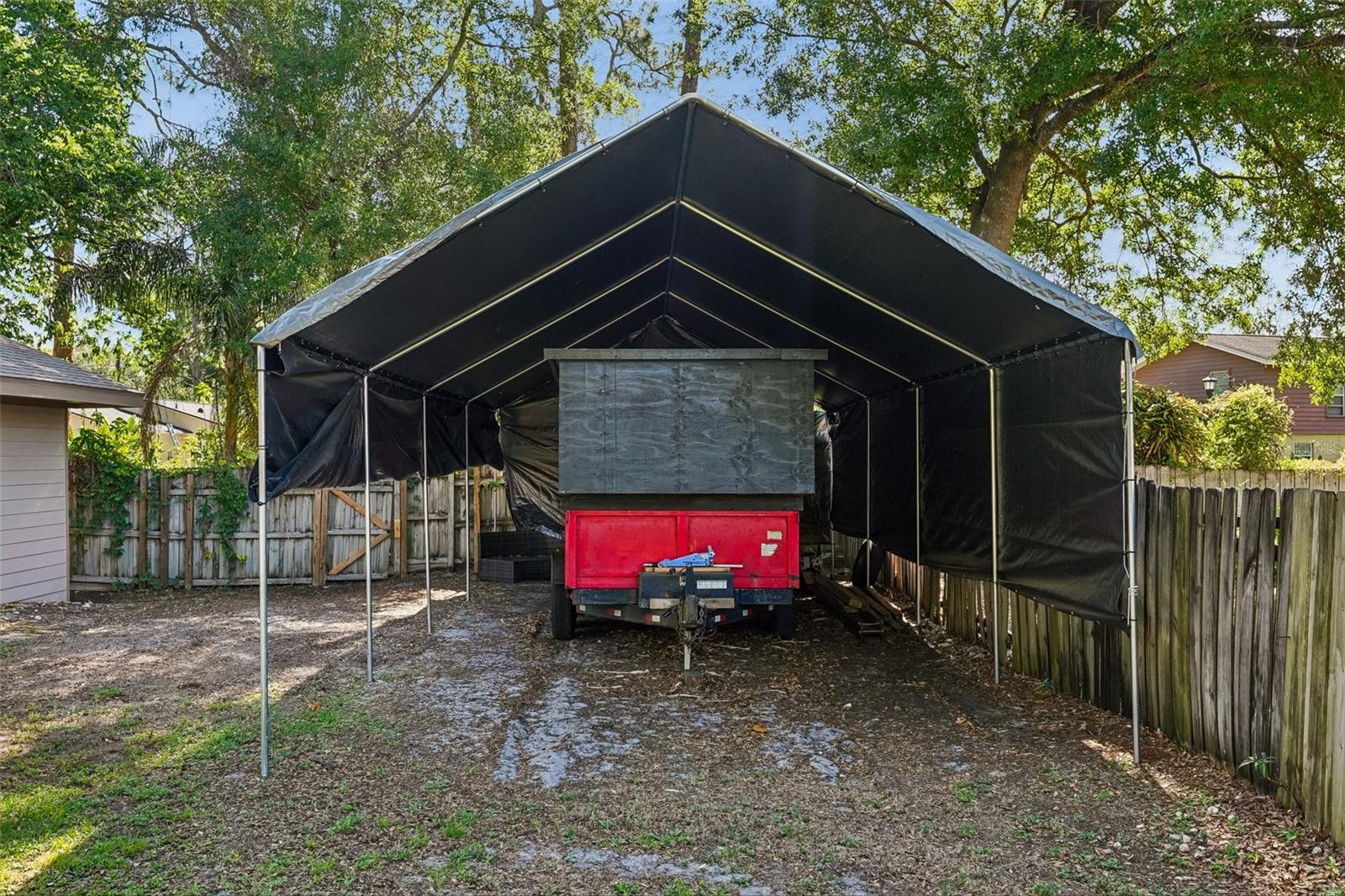 8315 TERRACEWOOD CIR, TAMPA, FL, 33615