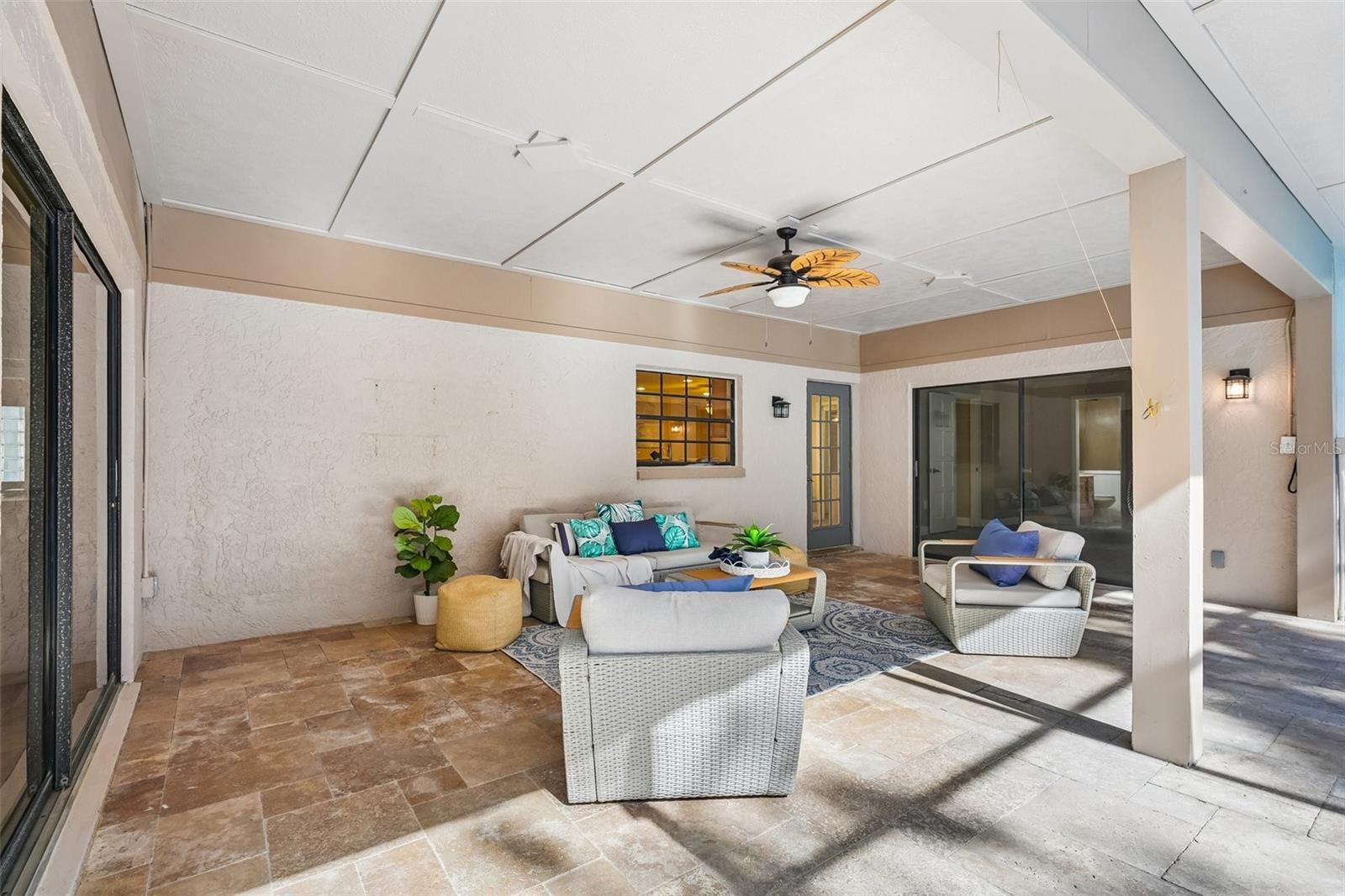 8315 TERRACEWOOD CIR, TAMPA, FL, 33615