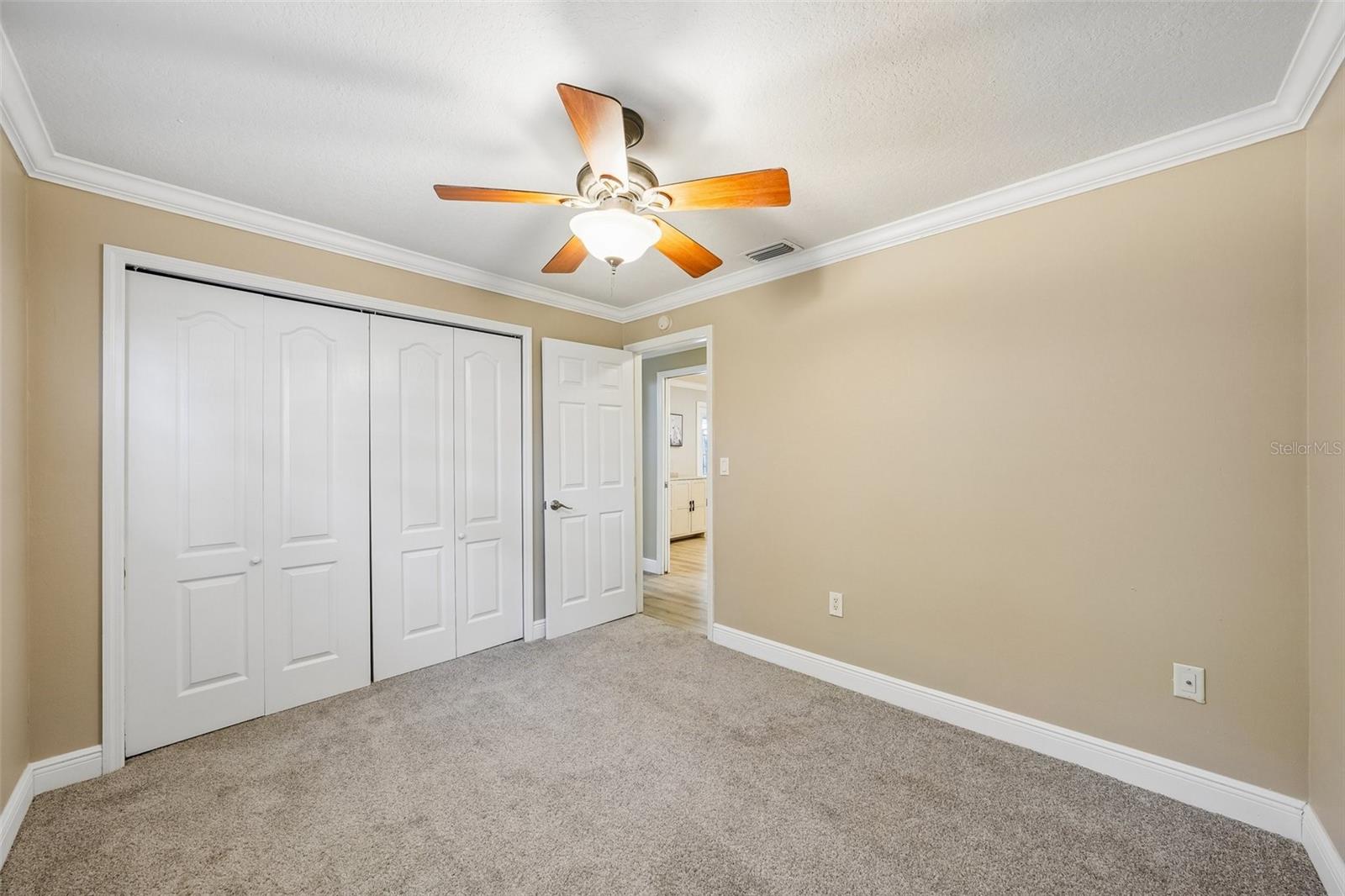 8315 TERRACEWOOD CIR, TAMPA, FL, 33615