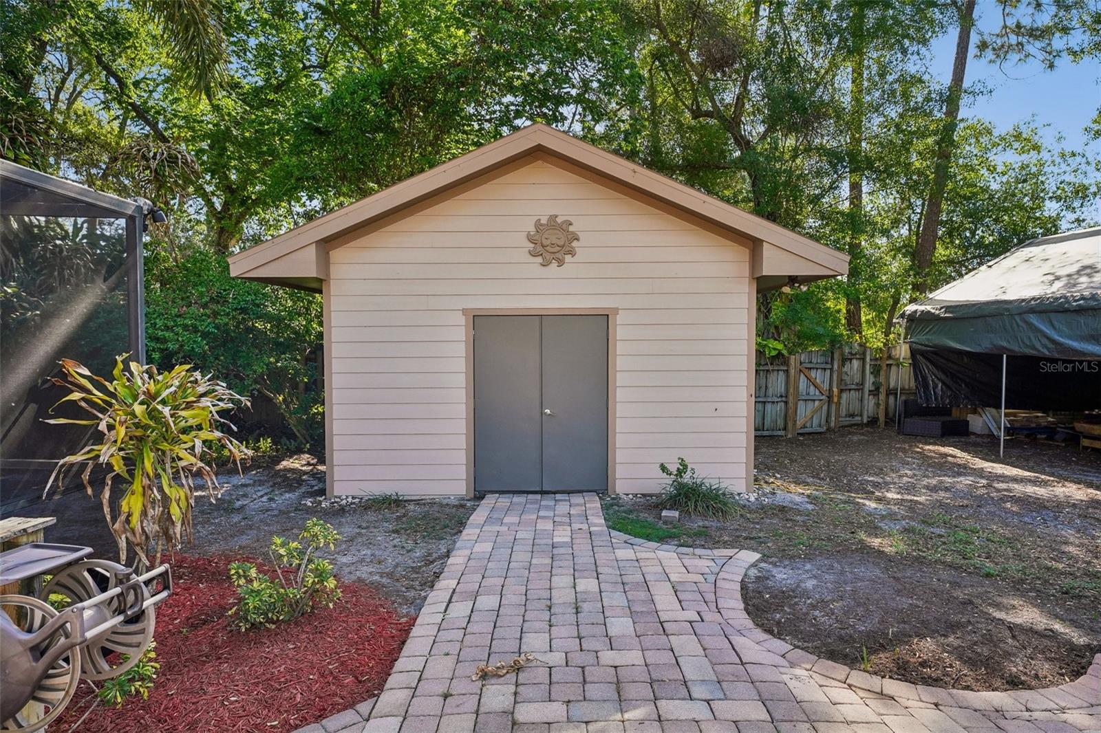 8315 TERRACEWOOD CIR, TAMPA, FL, 33615