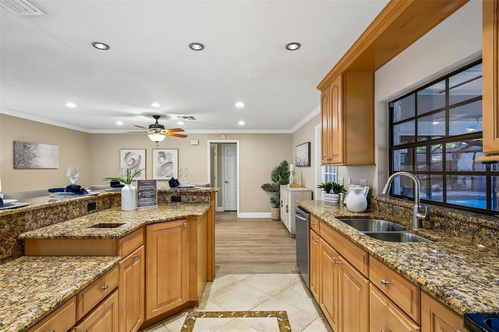 8315 TERRACEWOOD CIR, TAMPA, FL, 33615