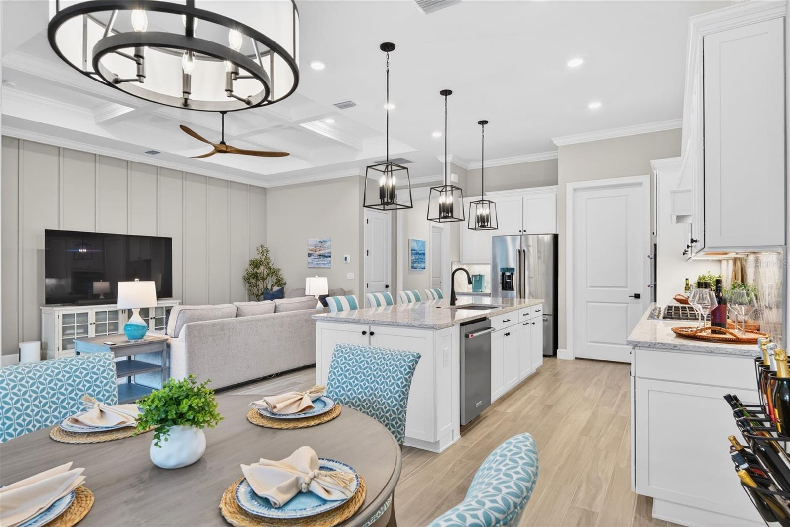 10100 CORAL SHORE DR, ENGLEWOOD, FL, 34223
