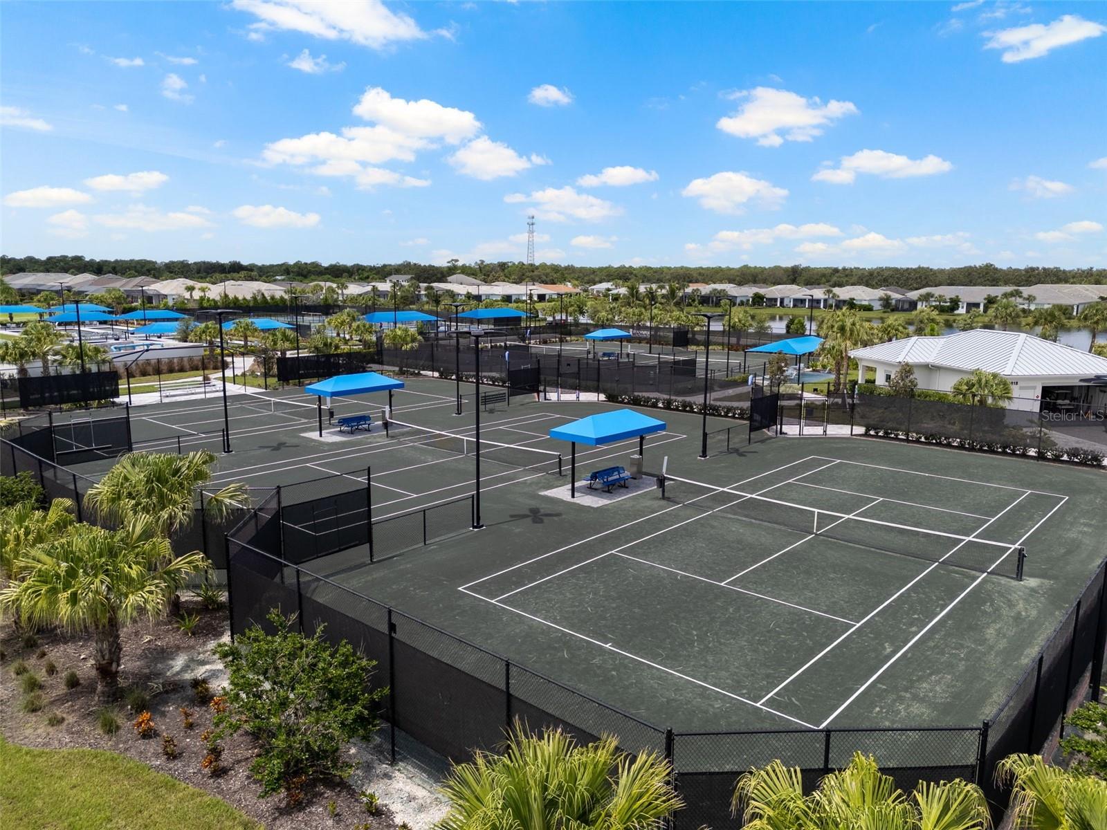 10100 CORAL SHORE DR, ENGLEWOOD, FL, 34223