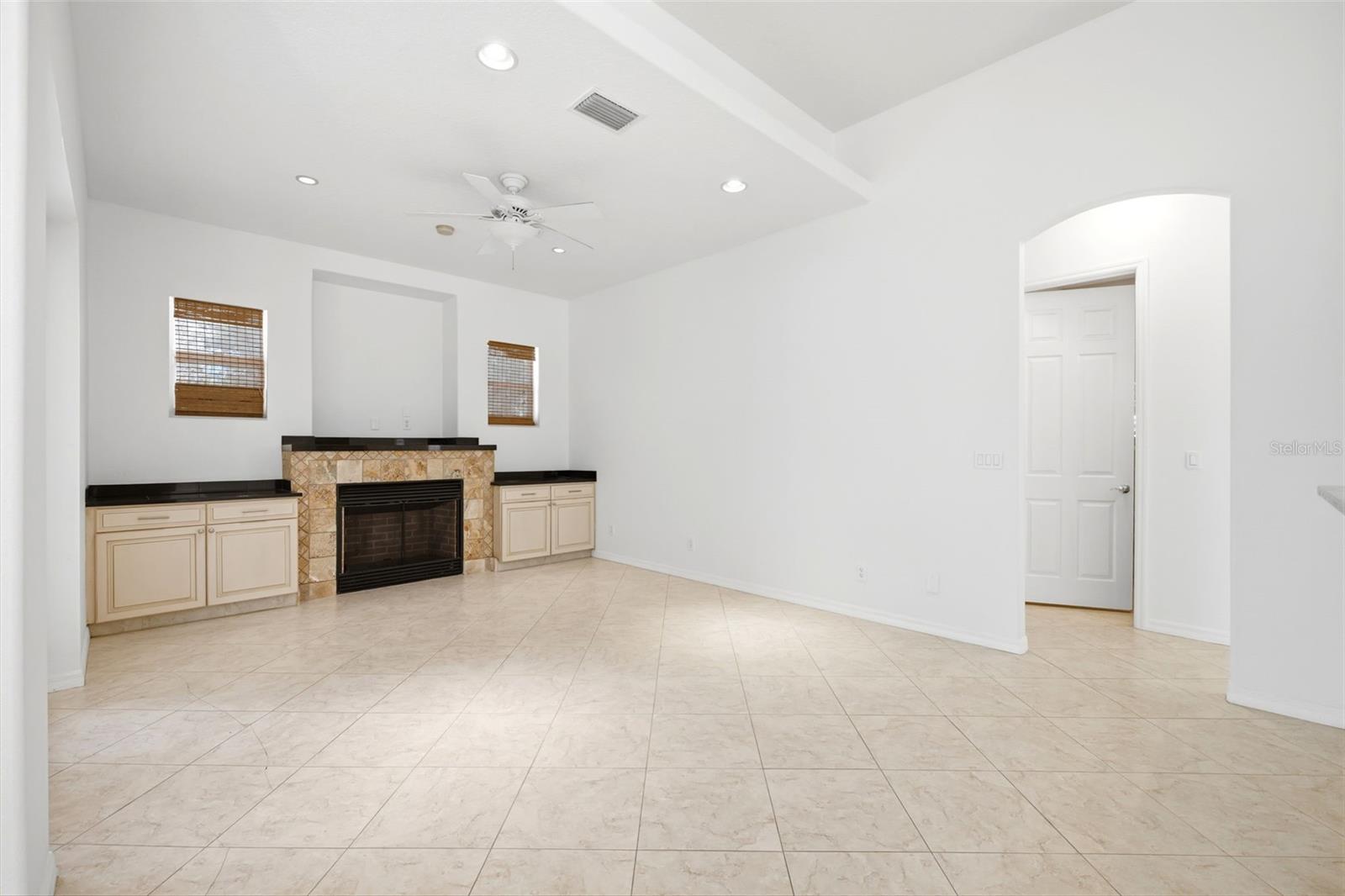 130 LINDER DR, HOMOSASSA, FL, 34446