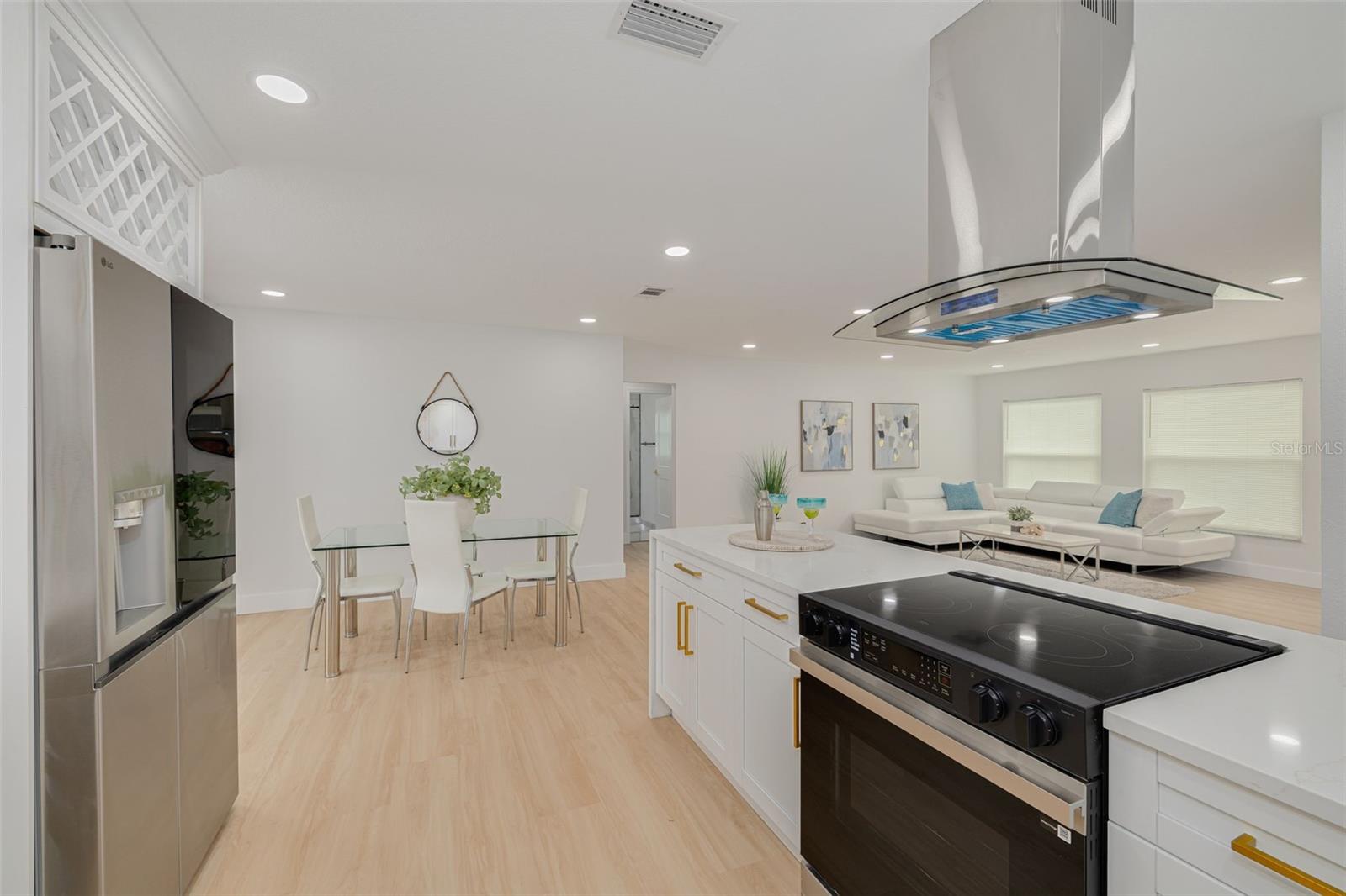 11785 108TH AVE N, LARGO, FL, 33778