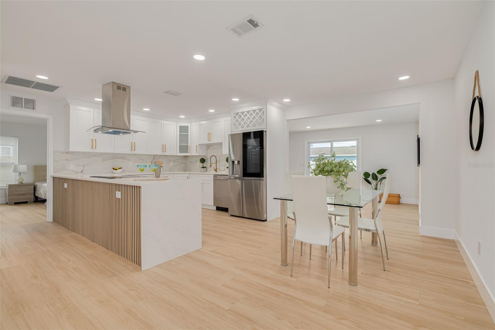 11785 108TH AVE N, LARGO, FL, 33778