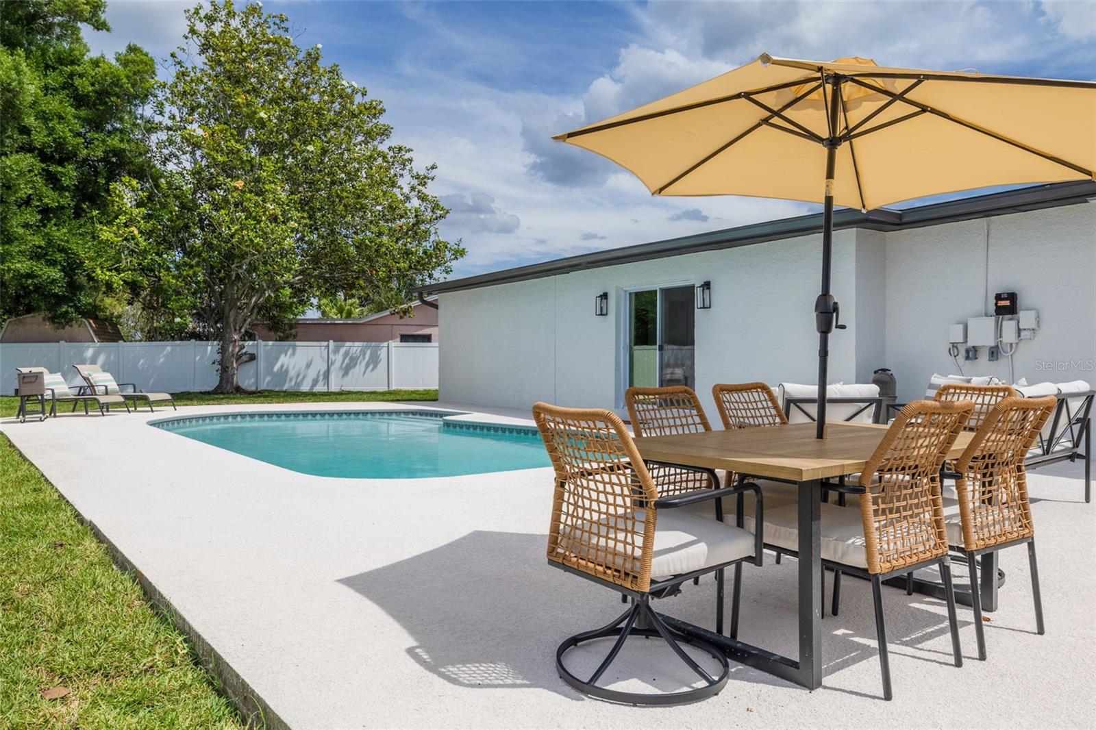 11785 108TH AVE N, LARGO, FL, 33778