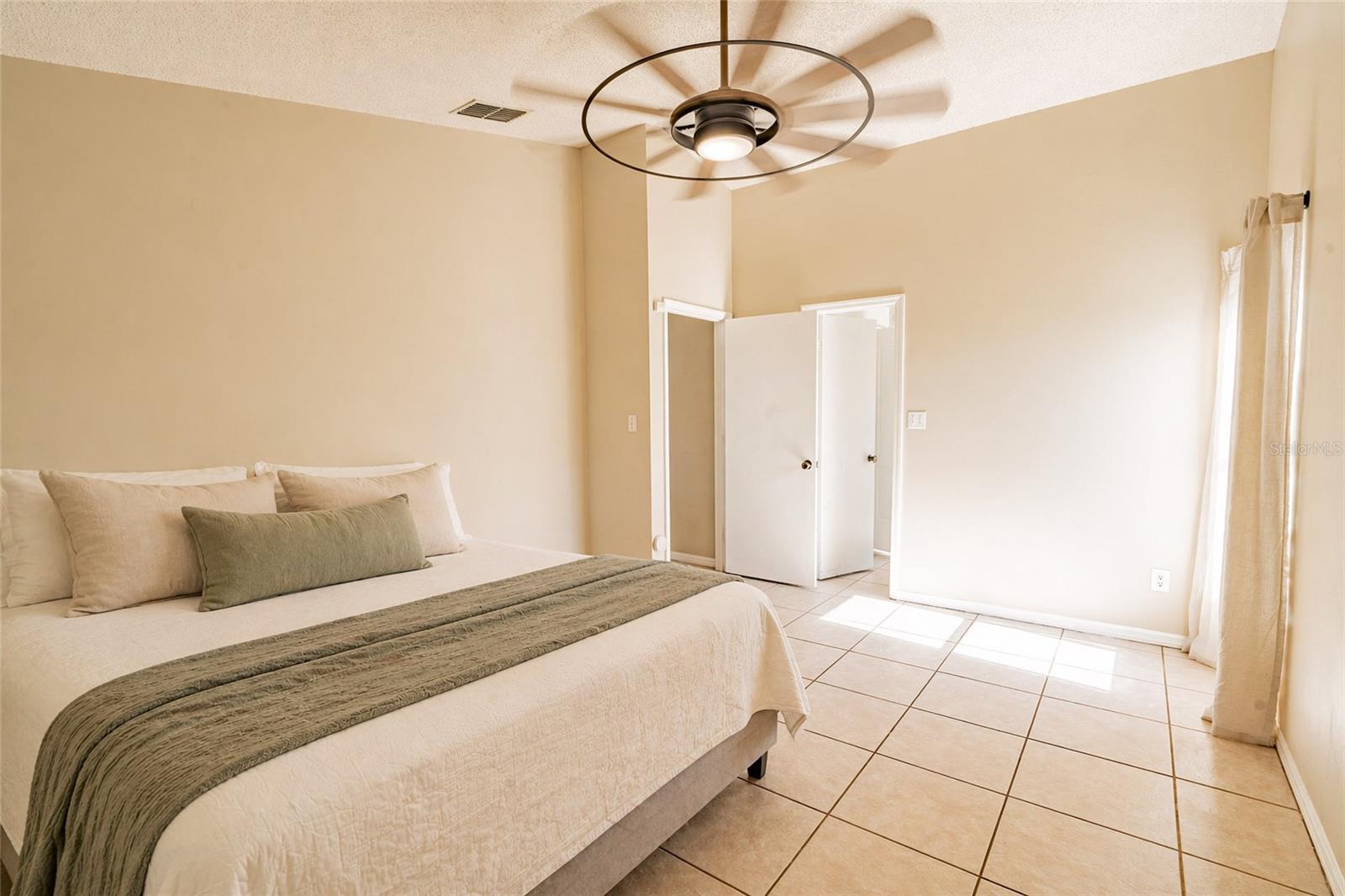 15816 OAKLAND CT, CLERMONT, FL, 34711