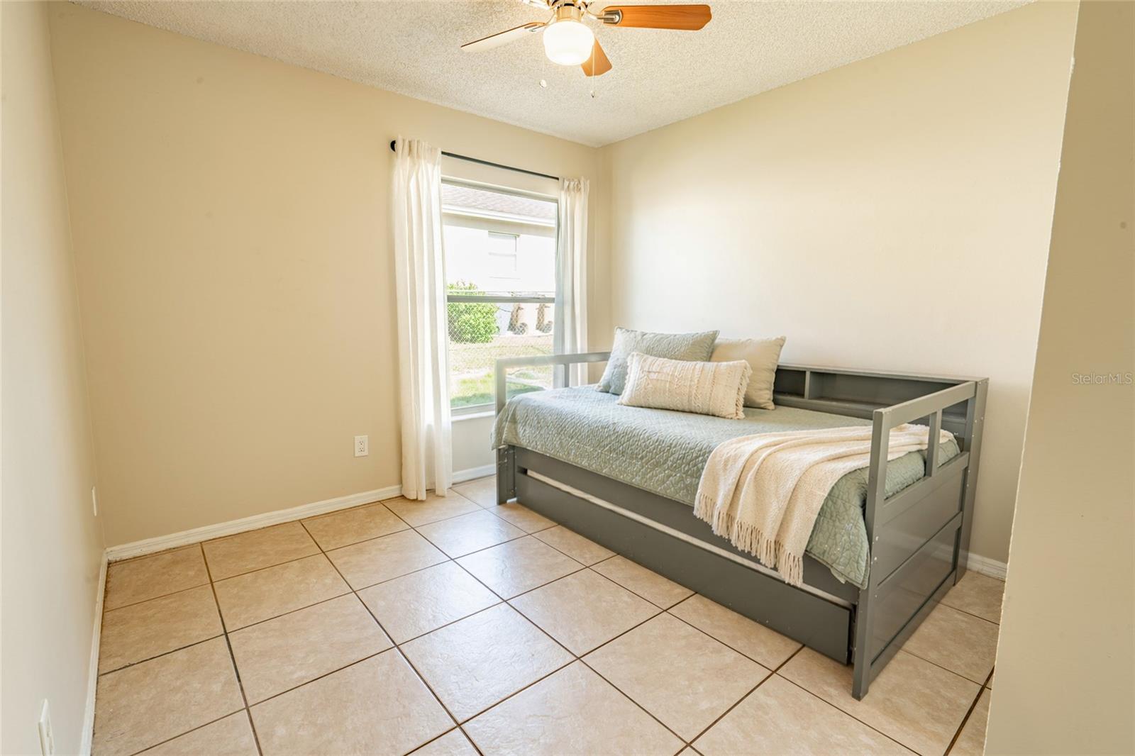 15816 OAKLAND CT, CLERMONT, FL, 34711