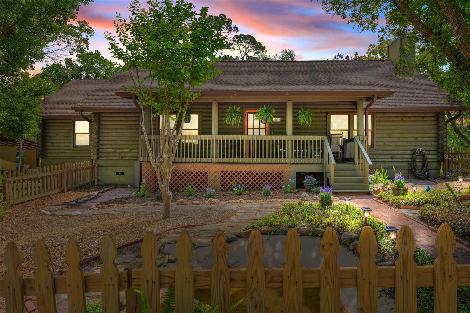 213 BUENA VISTA ST, DEBARY, FL, 32713