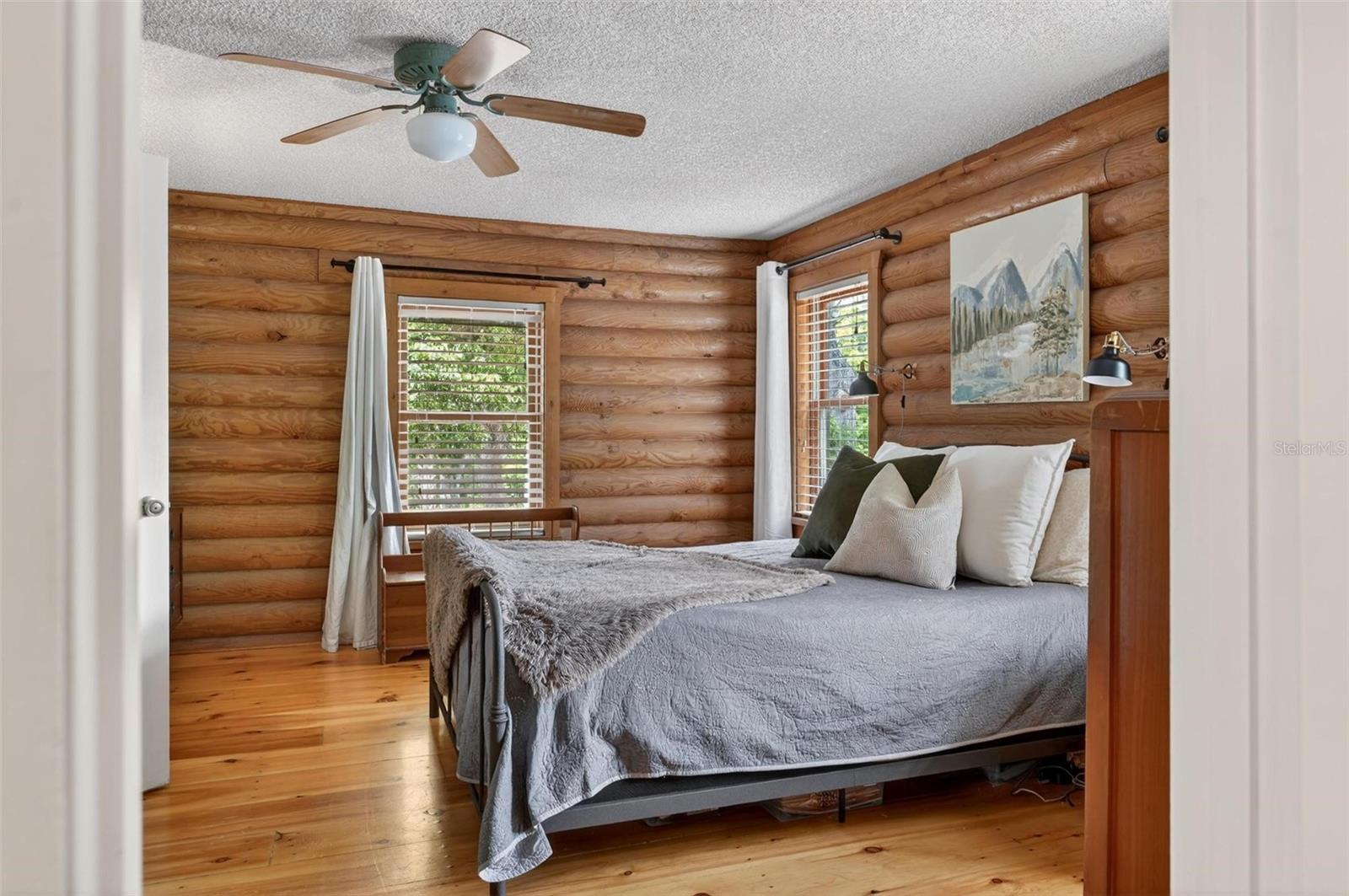 213 BUENA VISTA ST, DEBARY, FL, 32713