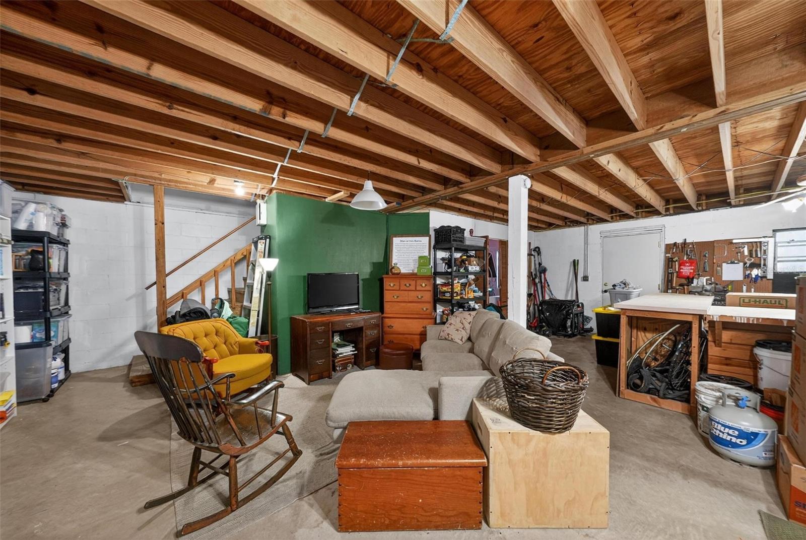 213 BUENA VISTA ST, DEBARY, FL, 32713